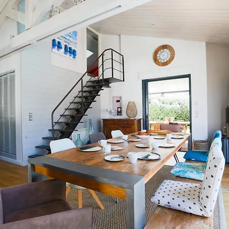 Vakantiehuis Aux Grenettes Pour 6 Personnes - Au Ranch